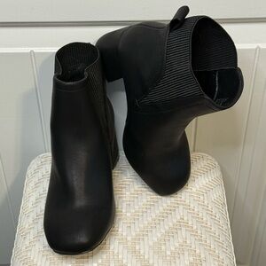 Elegant Black Ankle Booties